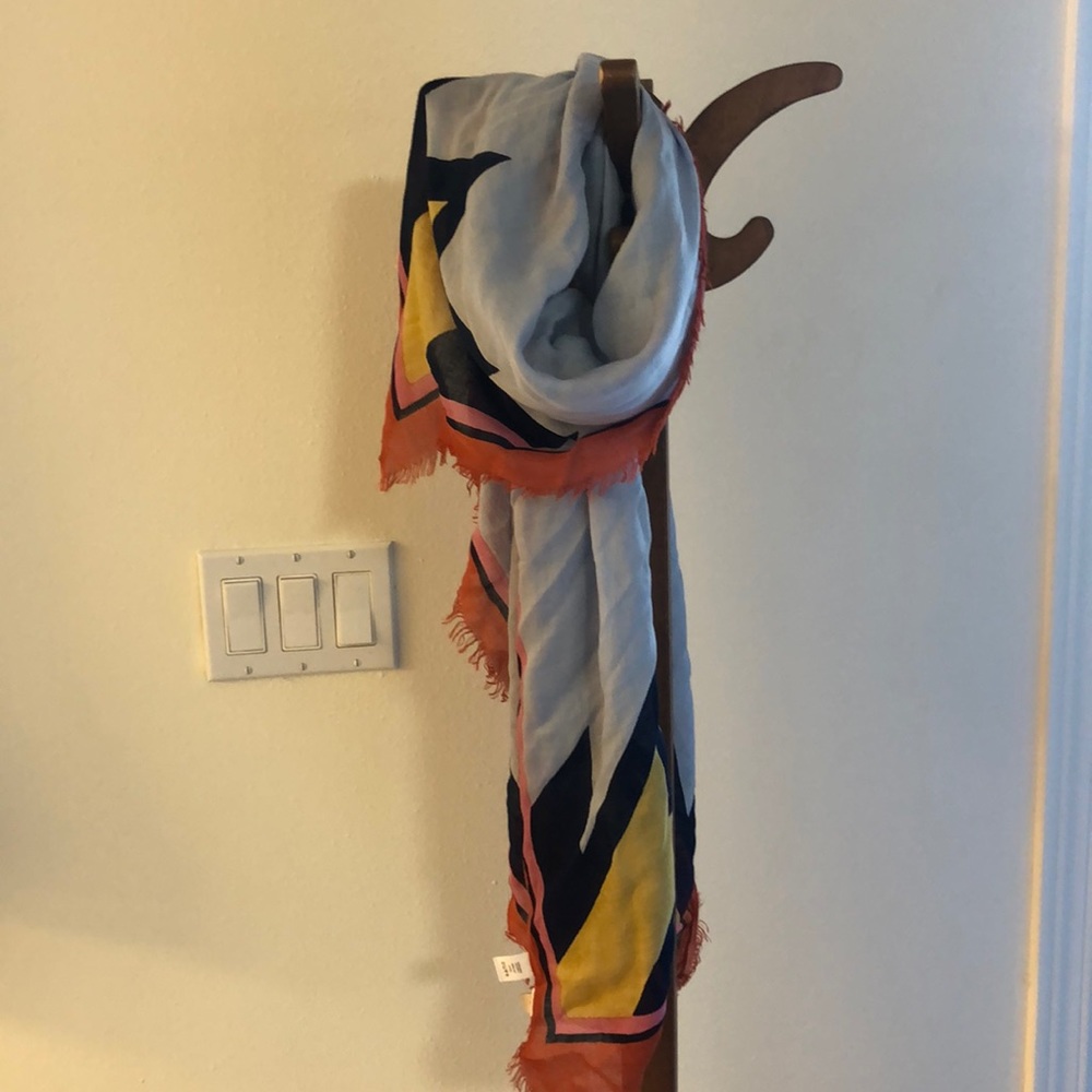 Loft scarf